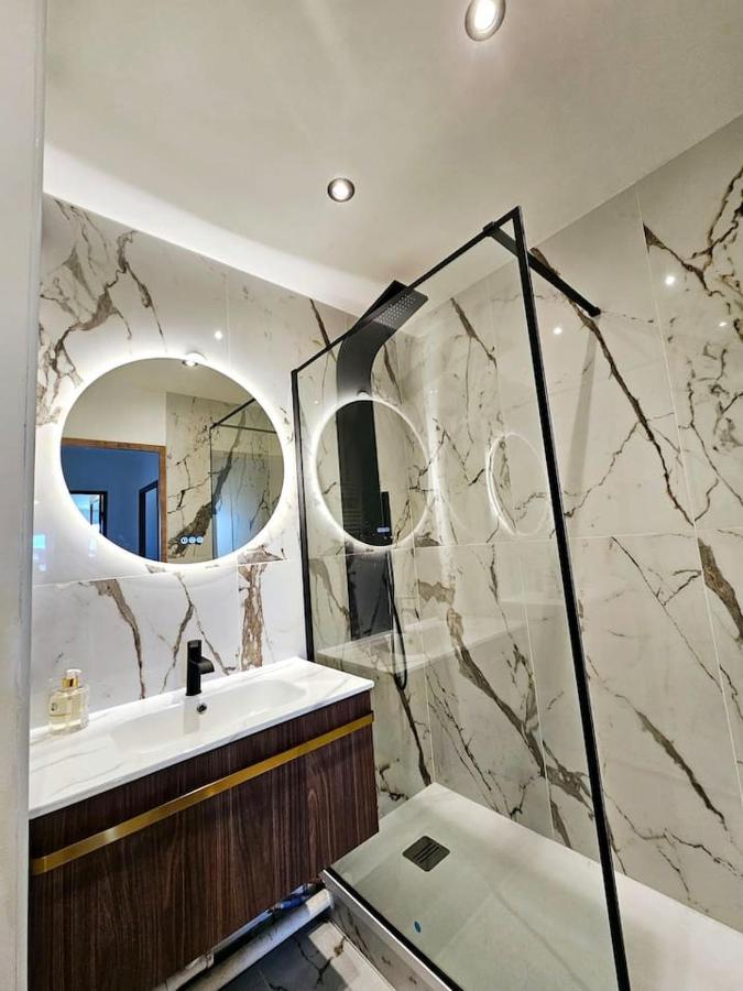 מונטבראן Stylish Rooftop Avec Terrasse A 2Pas De Disney Paris מראה חיצוני תמונה