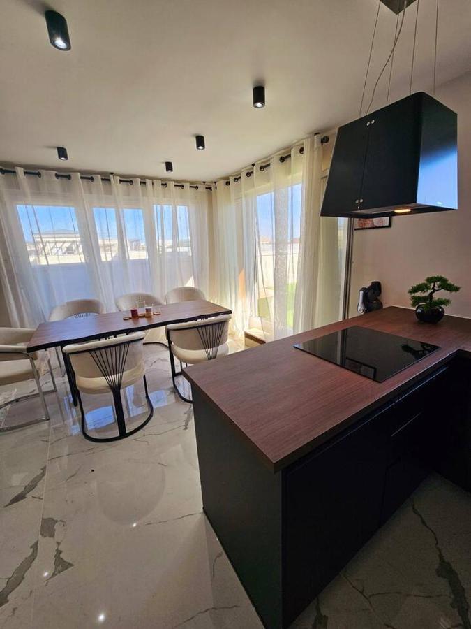 מונטבראן Stylish Rooftop Avec Terrasse A 2Pas De Disney Paris מראה חיצוני תמונה