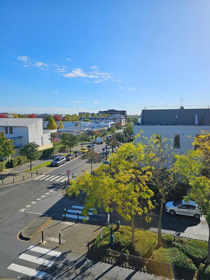מונטבראן Stylish Rooftop Avec Terrasse A 2Pas De Disney Paris מראה חיצוני תמונה