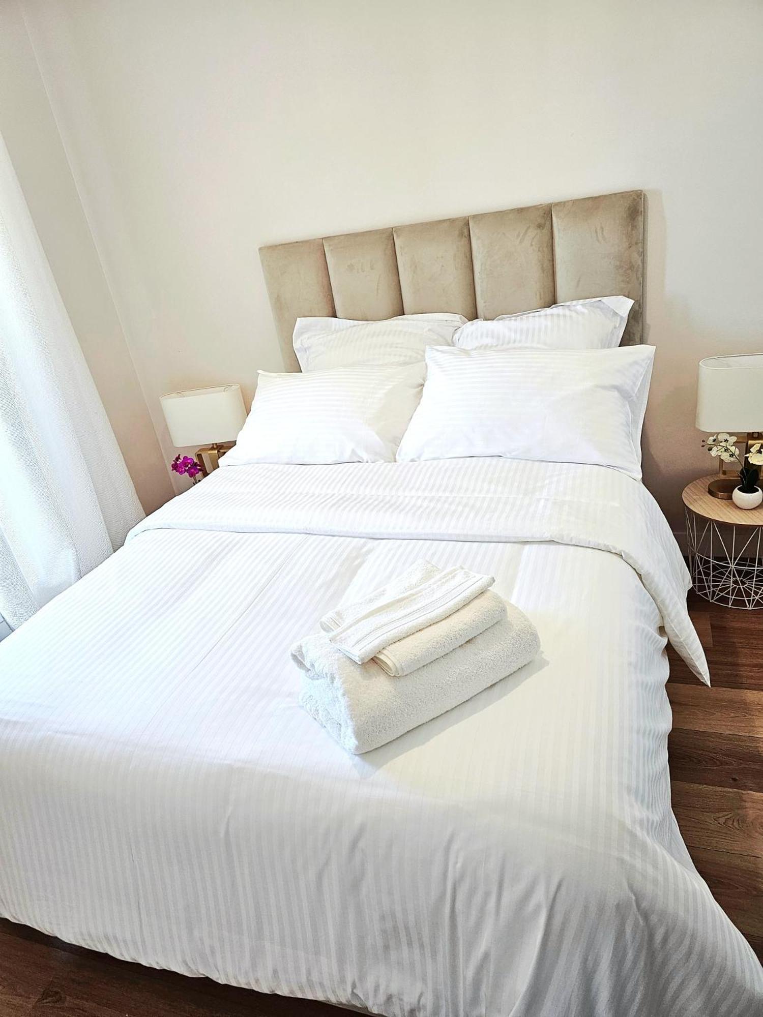 מונטבראן Stylish Rooftop Avec Terrasse A 2Pas De Disney Paris מראה חיצוני תמונה